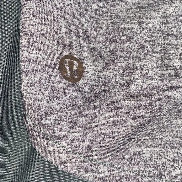 Lululemon Speed Up Short 4" - Picture 7 of 9